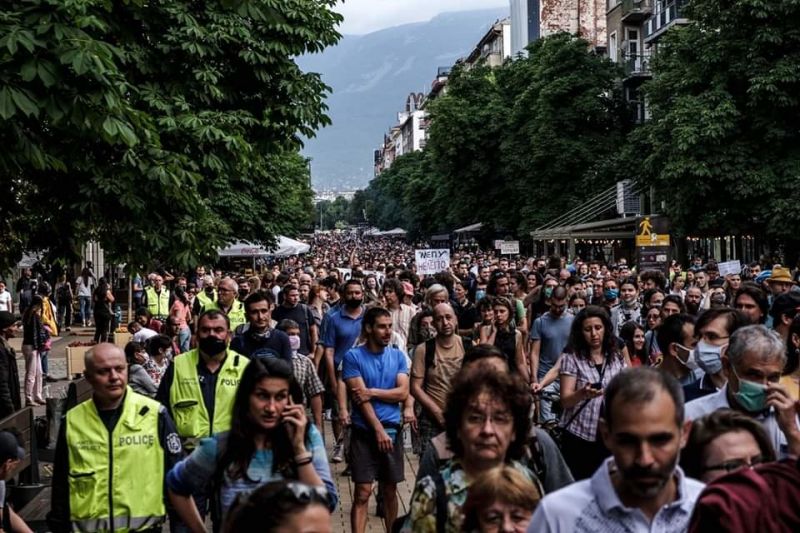 Не минавайте през Орлов мост след 19 ч: Масови екопротести в цялата страна