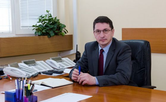 Кой е номинираният за нов вътрешен министър гл. ком. Христо Терзийски