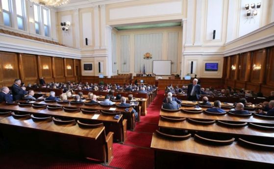 ГЕРБ внесе скоростно промени в Изборния кодекс за машинното гласуване