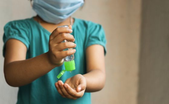 Учени: Деца без симптоми заразяват с коронавирус