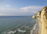 Северен Кипър ще заселва изоставения курорт Вароша, от който бяха изгонени 30 000 гърци
