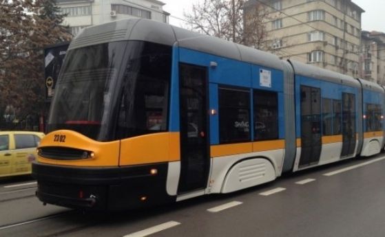 Трамвай 22 стана временно автобус