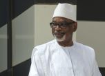 Експрезидентът на Мали напусна страната и замина за лечение в Абу Даби