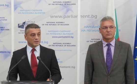 Красимир Янков и Валери Жаблянов се оттеглят от битката за председател на БСП