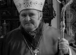 Почина Петко Христов - Никополски епископ и президент на Каритас България