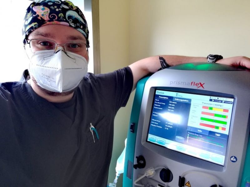 Д-р Александър Стратев, анестезиолог - реаниматор и богослов: В реанимация няма атеисти