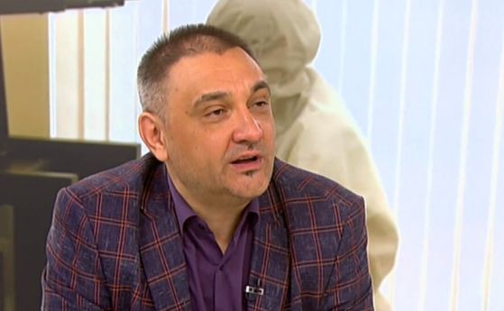 Доц. Чорбанов: Не е нужно да се карантинират цели класове