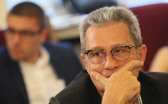 ДПС поиска оставка на Караянчева заради изолацията на журналистите в НС