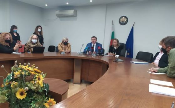 Здравният министър: В Пловдив ситуацията е под контрол