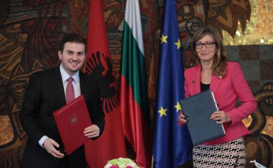България иска Албания и Македония да кандидатстват в пакет за ЕС