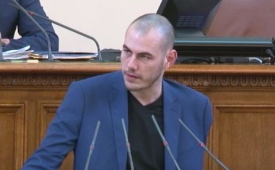 Групата на БСП намаля с още един депутат, напусна я параолимпиецът Михаил Христов