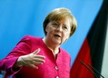 Меркел иска затваряне на барове и ресторанти в цялата страна