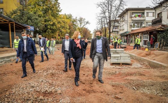 Фандъкова благодари на кмет от ДБ за активността, ул. 'Николай Коперник' готова до края на ноември