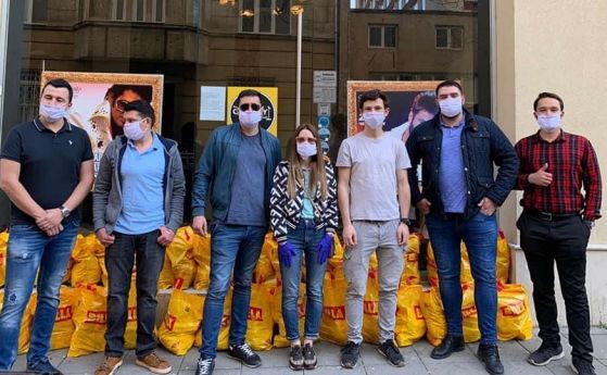 14 млади социалисти са готови да станат доброволци в РЗИ – София