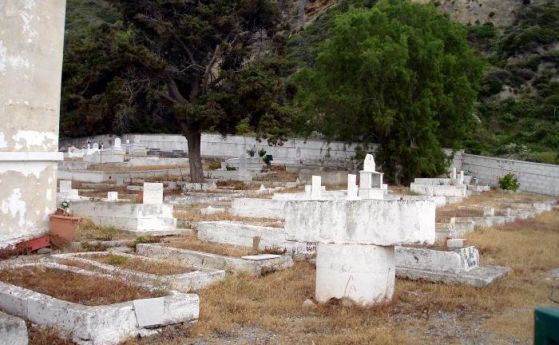 Мюсюлманско гробище в Австрия отказа да погребе атентатора от Виена
