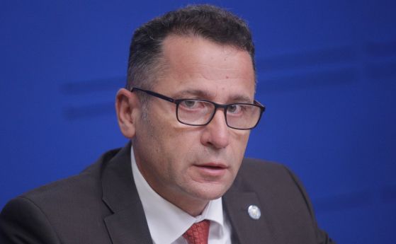 Едва 8% от пациентите с COVID-19 са имали бактериална инфекция, но 72% са лекувани с антибиотици