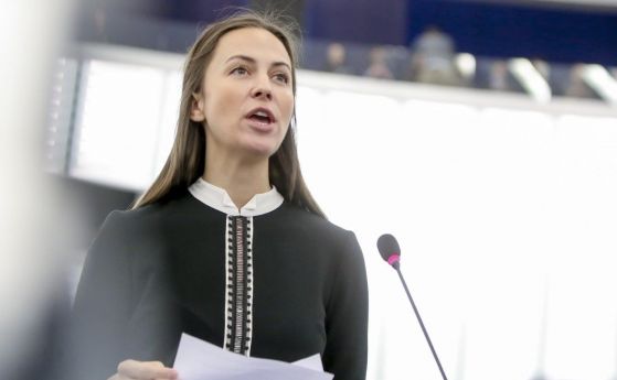 Ева Майдел: Недопустимо е в страна членка на ЕС абортите да са забранени
