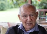 Съветът на 104-годишен докторант към 20-те му внуци и правнуци: Учете. Учете постоянно