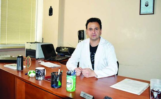 Проф. Кюркчиев: Хората с автоимунни заболявания могат да се ваксинират срещу COVID-19, но след преценка от лекар