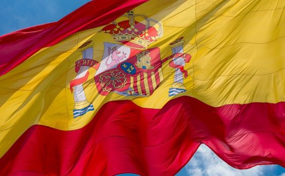 Испания разреши на българи да напуснат страната с изтекли лични документи