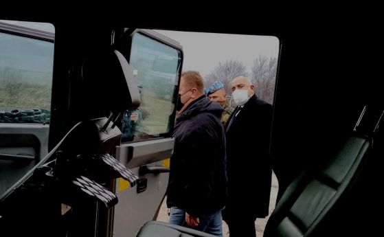 Борисов в Црънча, проверява нови обекти за спец операции