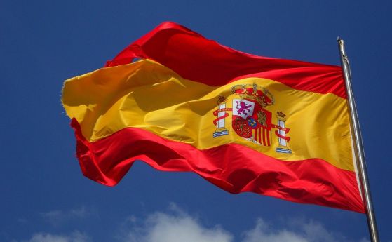 Испания готви регистър с хората, които не желаят да се ваксинират срещу COVID-19