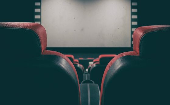 Фестивал търси киноман, който да гледа филми на самотен остров