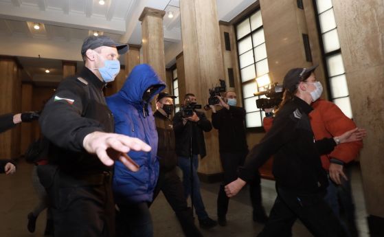 Кристиян Николов остава в ареста въпреки обещанието да съдейства на правосъдието