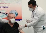 Ердоган се имунизира с китайската ваксина пред десетки телевизионни камери