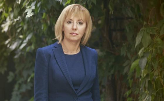 Манолова: Ако ЦИК приеме ръчно броене на разписките от машините, вотът може да се касира