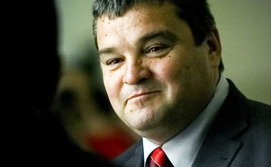 Фидел Беев загуби битката с ковид, бившият кмет на Велинград и депутат от ДПС почина на 59 г.