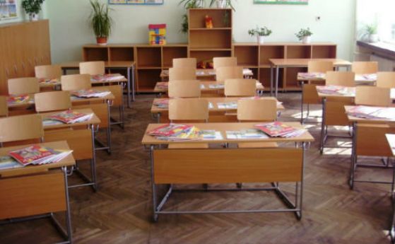 Учениците от 5., 10. и 11. клас се връщат в училище
