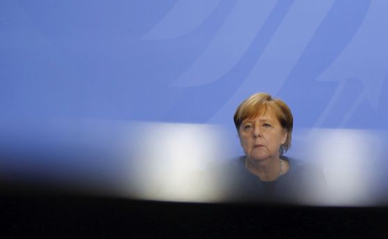 Меркел: Русия непрекъснато въвлича страните от ЕС в хибридни конфликти