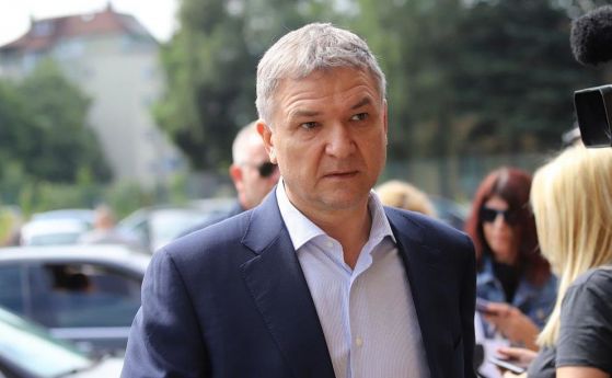 Съдът не даде на Пламен Бобоков да напуска страната