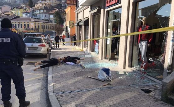 Маскиран мъж с бухалка потроши магазин във Велико Търново