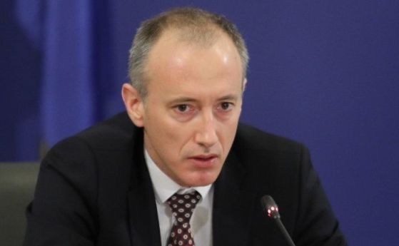 Синдикати обявиха Красимир Вълчев за най-успешния министър на образованието