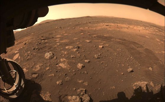 Пърсивиърънс измина първите си метри на Марс