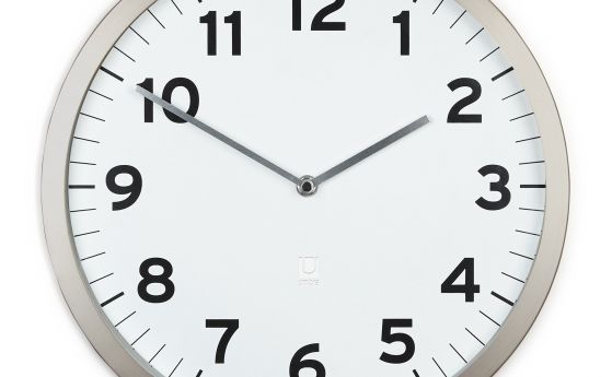Въртим часовниците с един час напред на 28 март