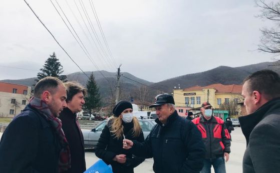 Ангелкова в Костенец: Инвестиции в балнеосанаториума в Момин проход ще върнат славата му не само у нас