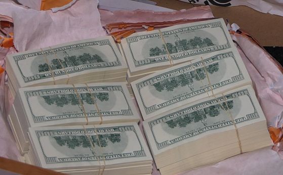 ''Фалшивите'' пари от университетската печатница били за мятане по партита