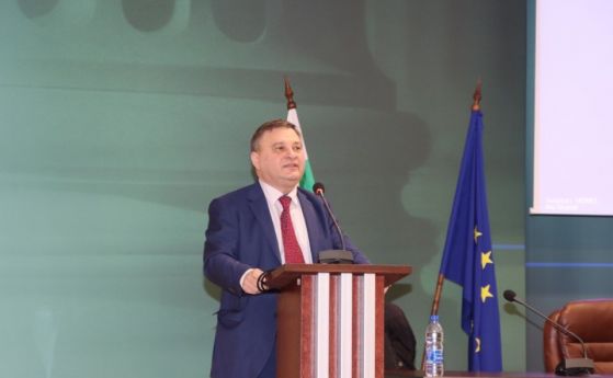 Стефан Петров - следовател в НСС, е избран за член на Висшия съдебен съвет
