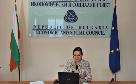 Зорница Русинова: ИСС ще подкрепя прилагането на европейския стълб на социалните права в България