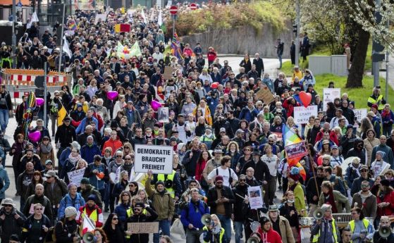 Походи за мир и протести срещу ковид мерките в Германия