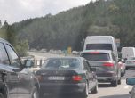 Тапа на автомагистрала Тракия заради ремонт след катастрофа на два тира