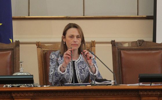 Коя е Ива Митева-Рупчева, новият председател на парламента