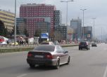 Сменят осветлението по възлови булеварди в София