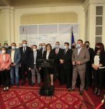 Нинова: „Има такъв народ“, ГЕРБ, ДПС и Да, България опропастиха преизчисляването на пенсиите