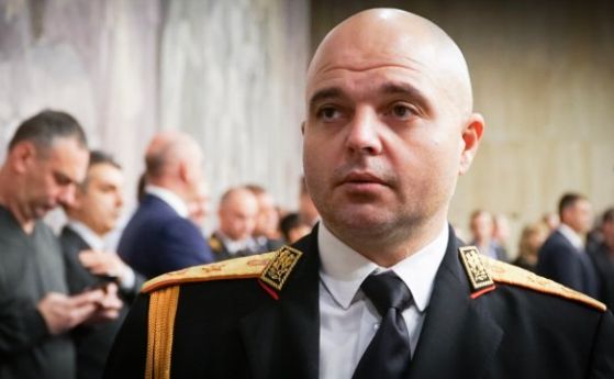 Уволниха и главния секретар на МВР Ивайло Иванов (обновена)
