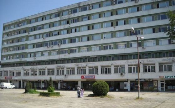 Две отделения в УМБАЛ Бургас възстановяват плановия прием
