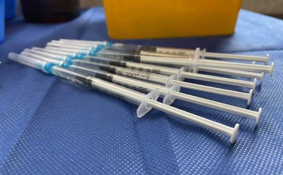 Пристигнаха над 180 000 ваксини на Pfizer/BioNTech
